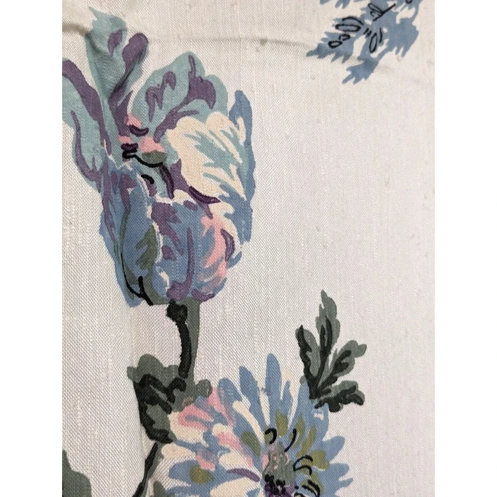 Vintage Mid-Century Home Décor Romantic Floral Fabric‎ Purple Blue Pink 24